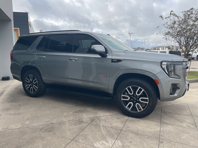 2024 GMC Yukon AT4